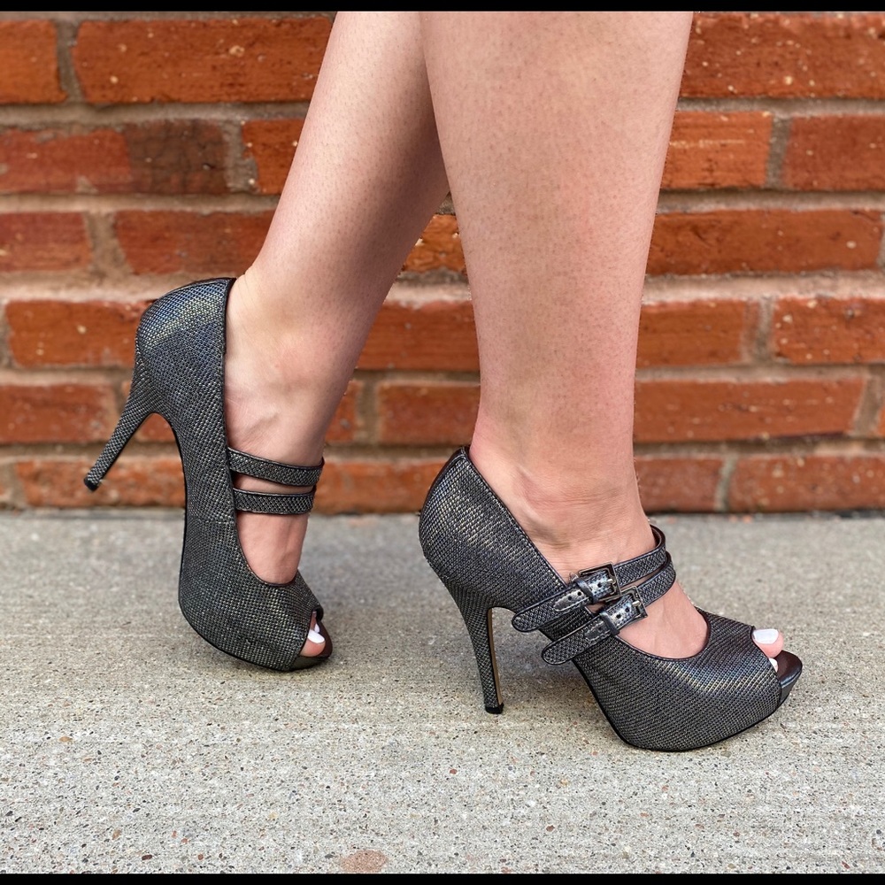 Worthington glitter heels size 7